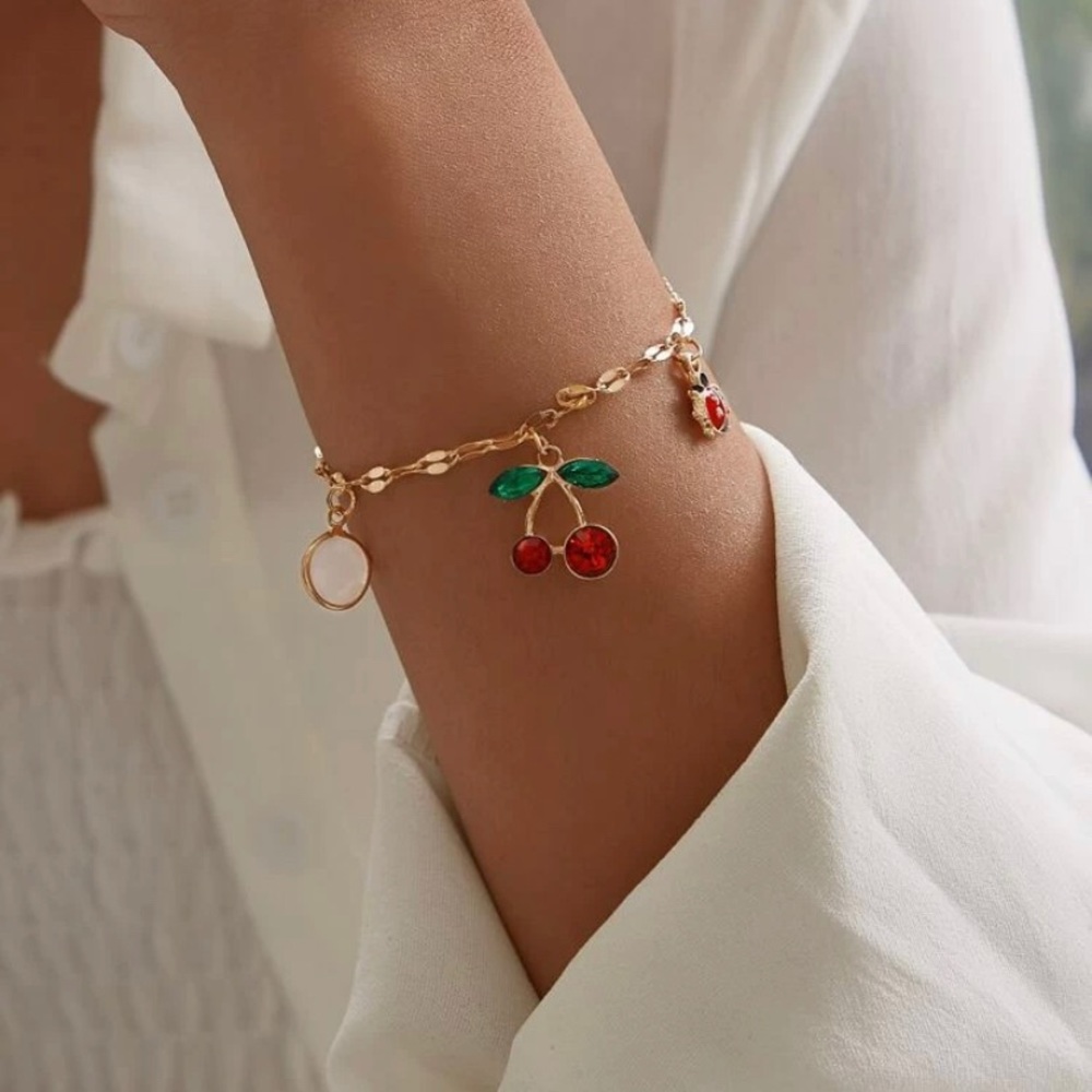 Gorgeous Luxury Golden Bracelet